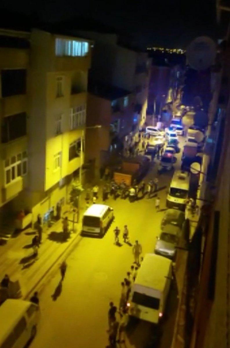 Sultangazi’de kaçak göçmenlerin gecekondusuna operasyon