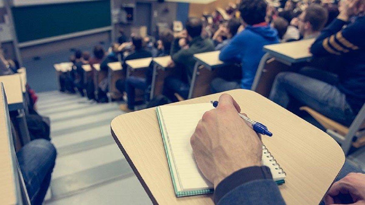 Hibrit eğitim nedir, ne demek? Anadolu Üniversitesi hibrit eğitim yapacak!