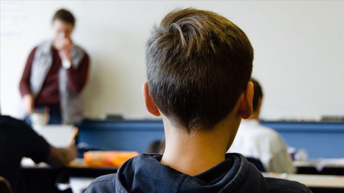 Veliler okul yönetiminden istenen 'eğitime destek' ücretlerinden korkuyor