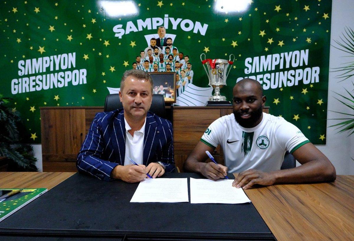 Giresunspor Doukara'yı kadrosuna kattı