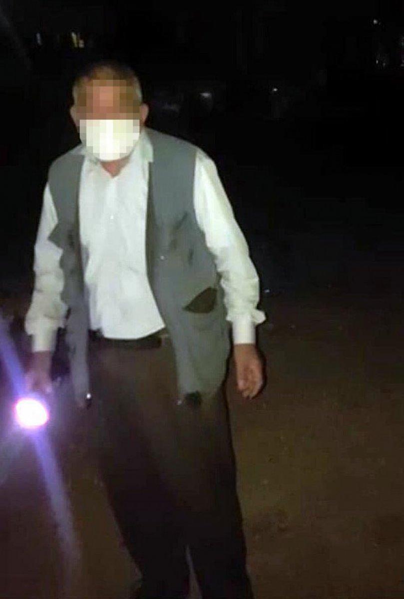 İzmir’de köpeğin ayaklarını bağlayıp yerde sürükledi