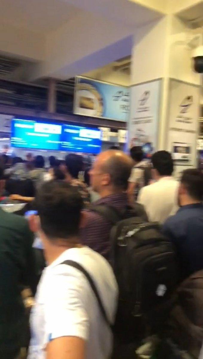 Afganistan'da mahsur kalan Bursalı hemşirenin yardım çığlığı