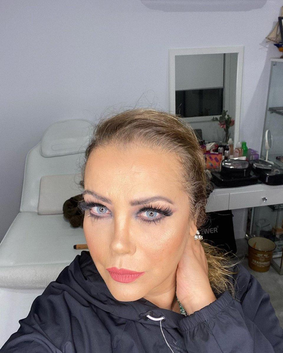 Tanyeli, oğullarıyla fotoğraf paylaştı