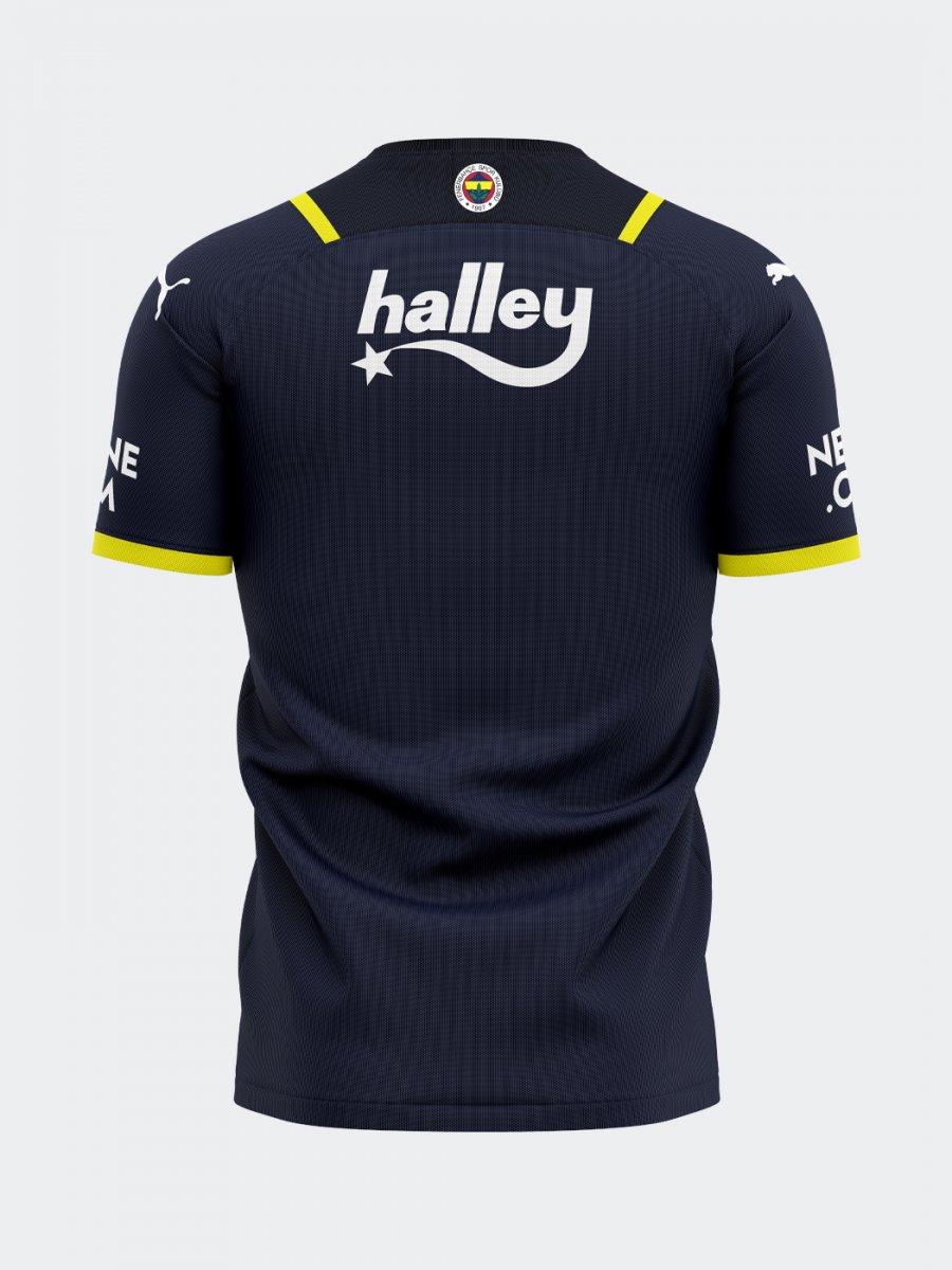 Fenerbahçe'nin üçüncü forması tanıtıldı