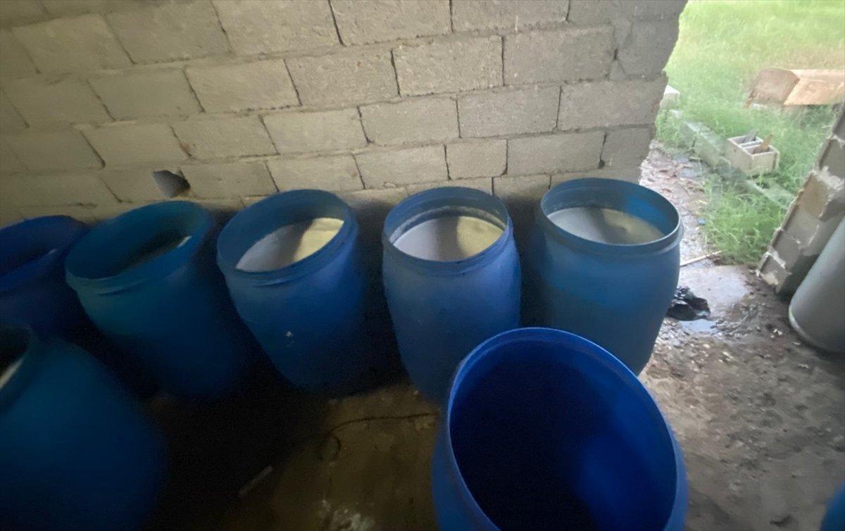 Adana polisi, 6 bin litre sahte içki ele geçirdi