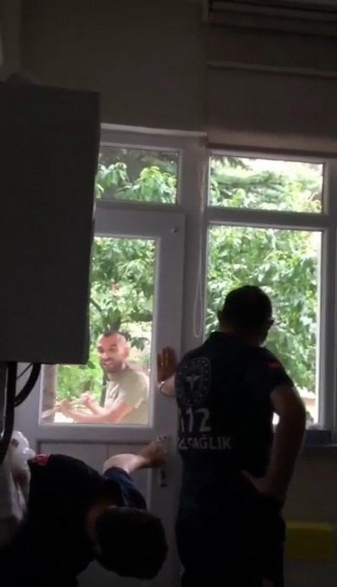 Amasya'da 112 istasyonuna sopalı saldırı