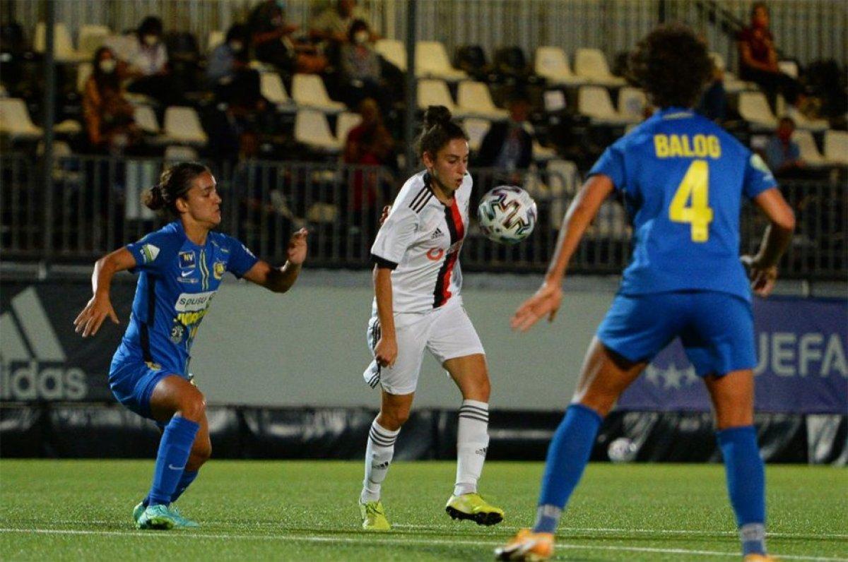 Beşiktaş Kadın Futbol Takımı, St. Pölten'e 7 golle mağlup oldu