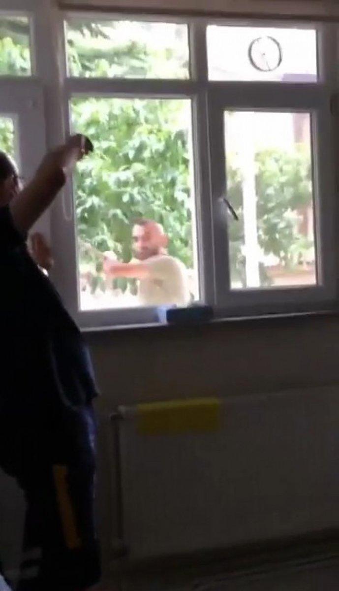 Amasya'da 112 istasyonuna sopalı saldırı