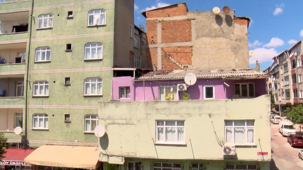 Sultangazi'de 91 yaşındaki adam çatıdan düştü