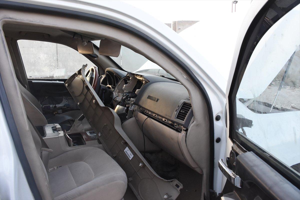 Kabil'de tahliye izdihamı, araçları hurdaya çevirdi