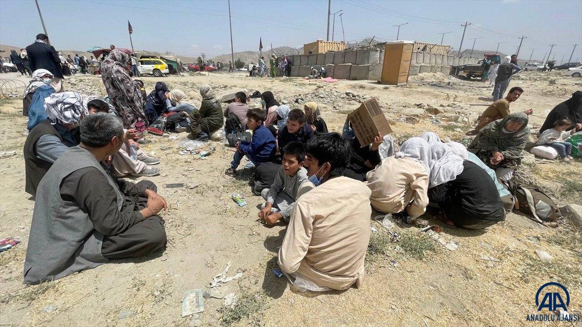 Kabil Havalimanı'nda kaos devam ediyor