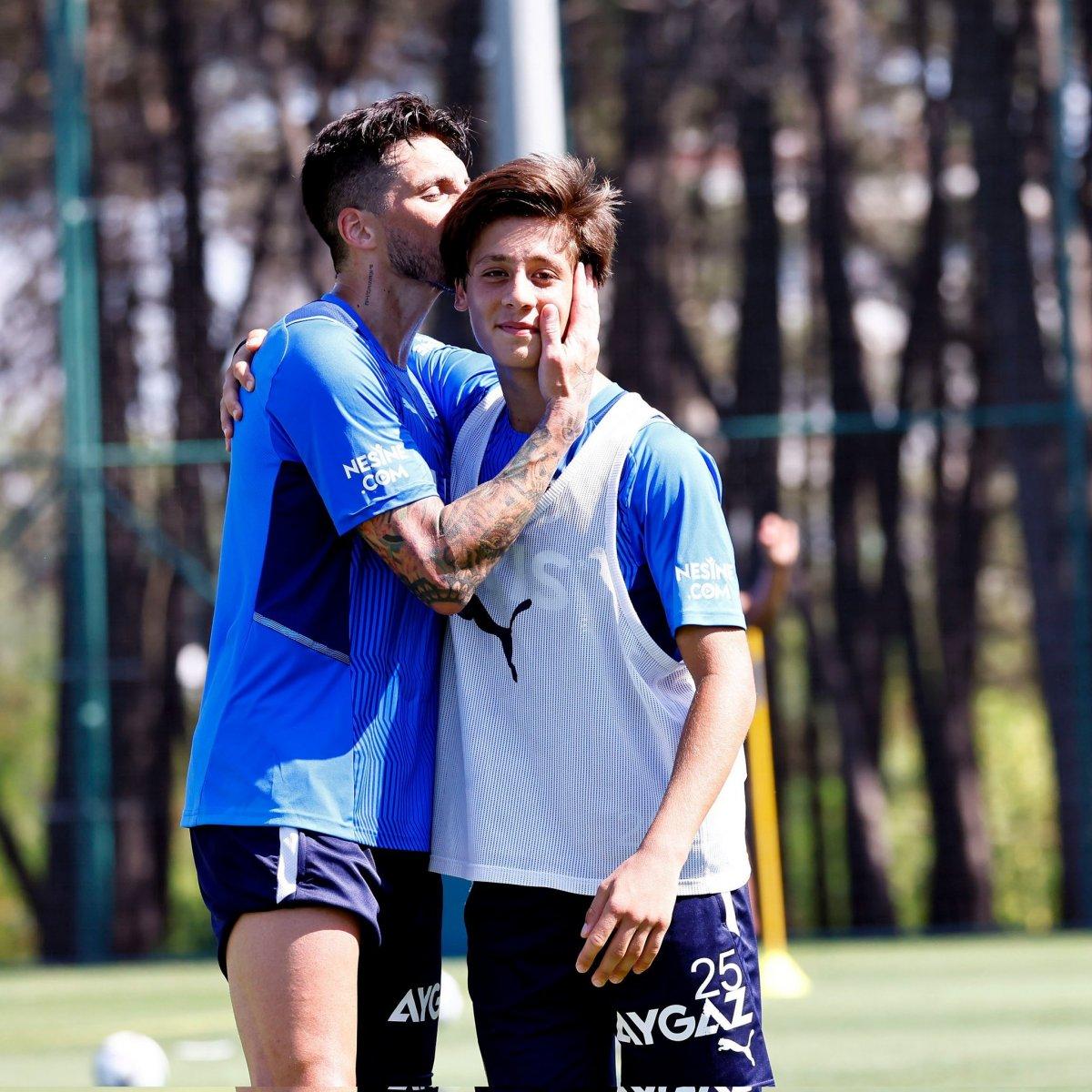 Jose Sosa ve Arda Güler frikik anını konuştu