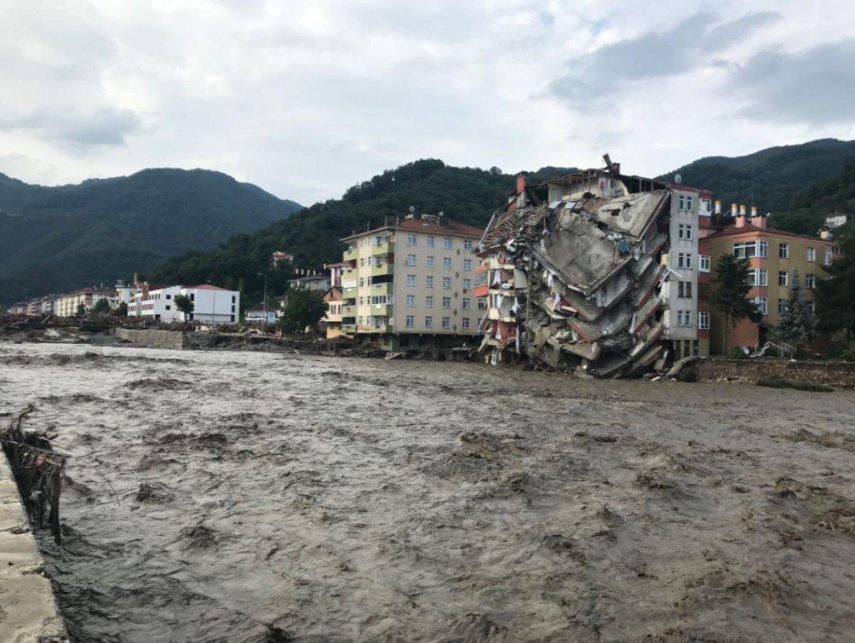 Batı Karadeniz'deki sel felaketinde can kaybı 79 oldu