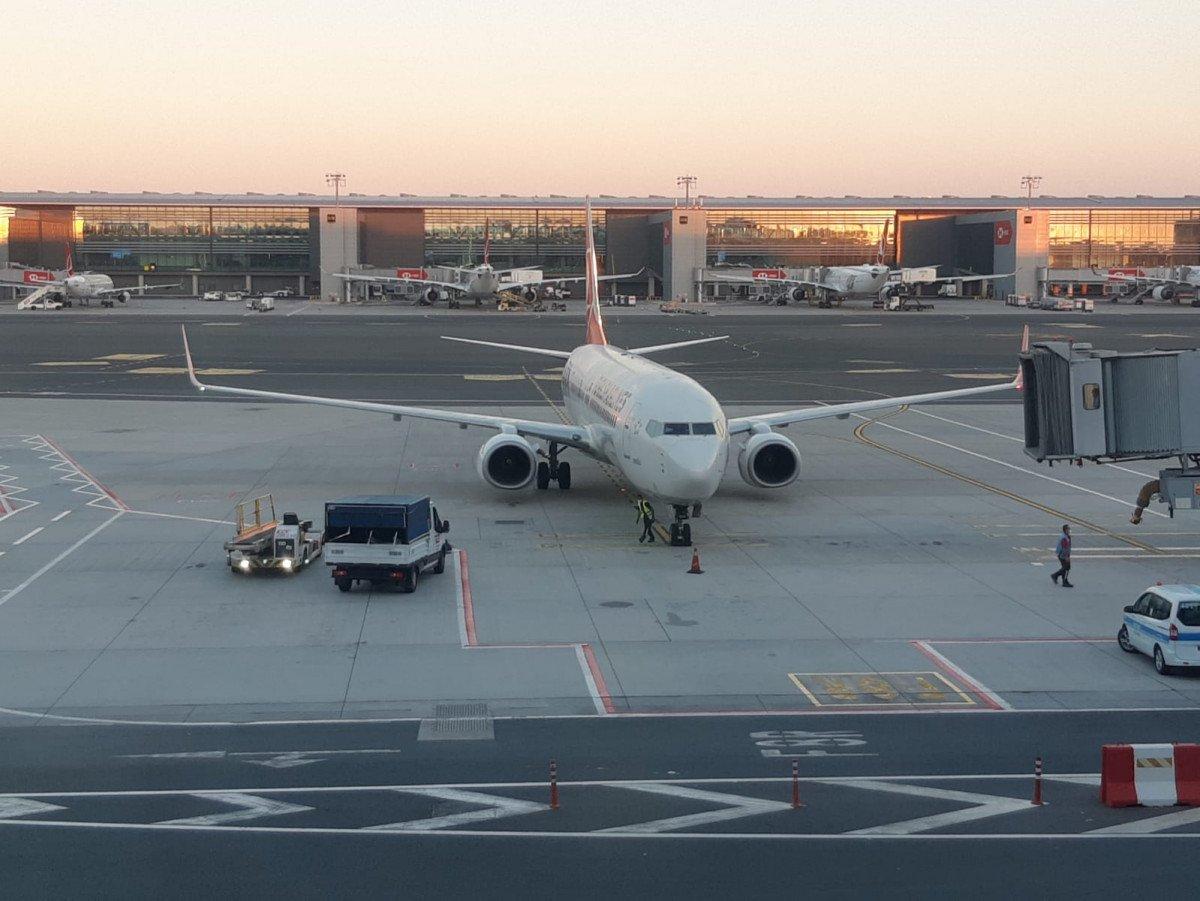 Afganistan'daki Türk vatandaşlar tahliye edildi