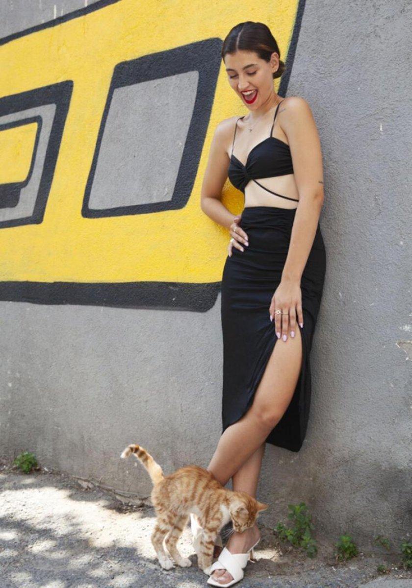 Erdal Beşikçioğlu'nun kızı Derin Beşikçioğlu da oyuncu oluyor