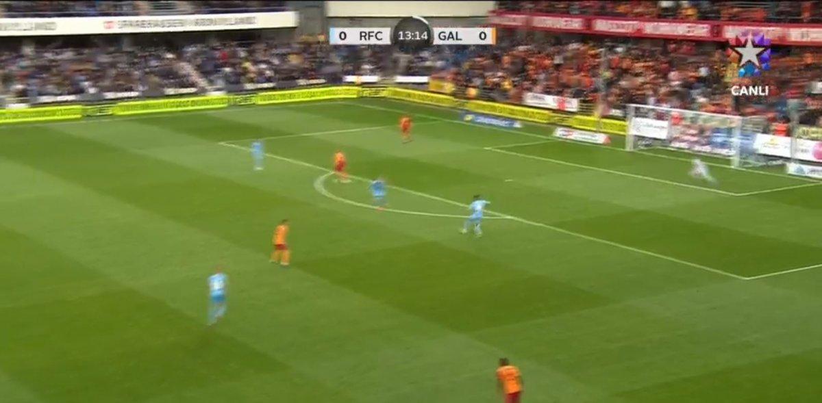 Fernando Muslera'nın hataları dikkat çekiyor