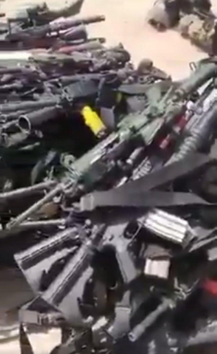 ABD'nin Afganistan'da bıraktığı askeri teçhizatlar tartışılıyor