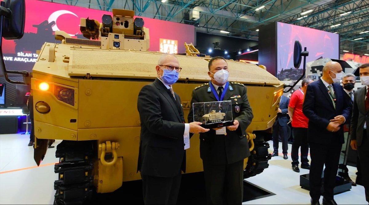 TSK'nın kullanmaya başladığı 'Pars 4x4'e yurt dışından talep