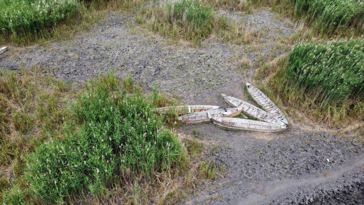 Afyonkarahisar'da Eber Gölü'nü kurtarmaya yaz yağmurları da yetmedi