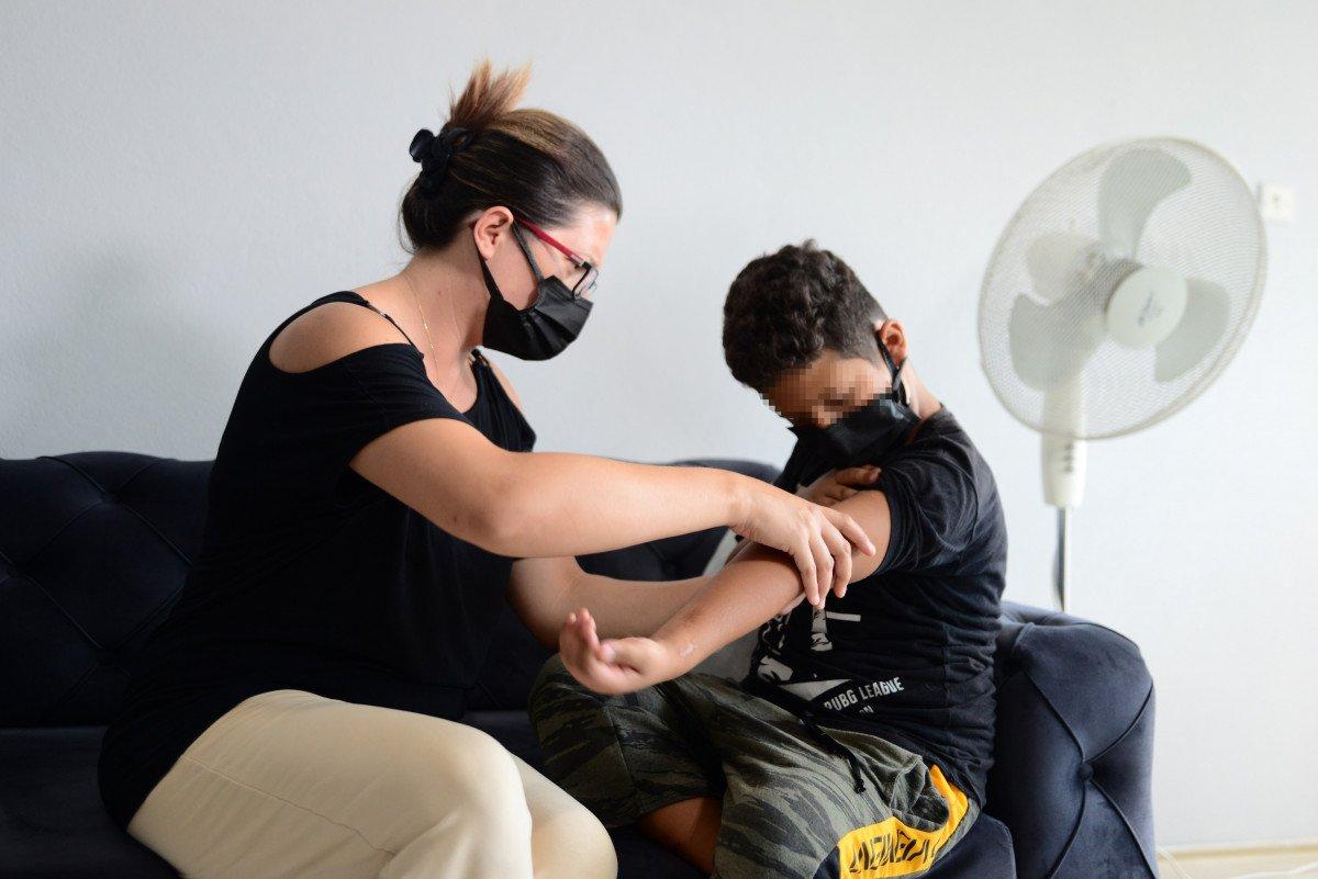 Bursa’da boşandığı eski eşi, oğlunu darbetti