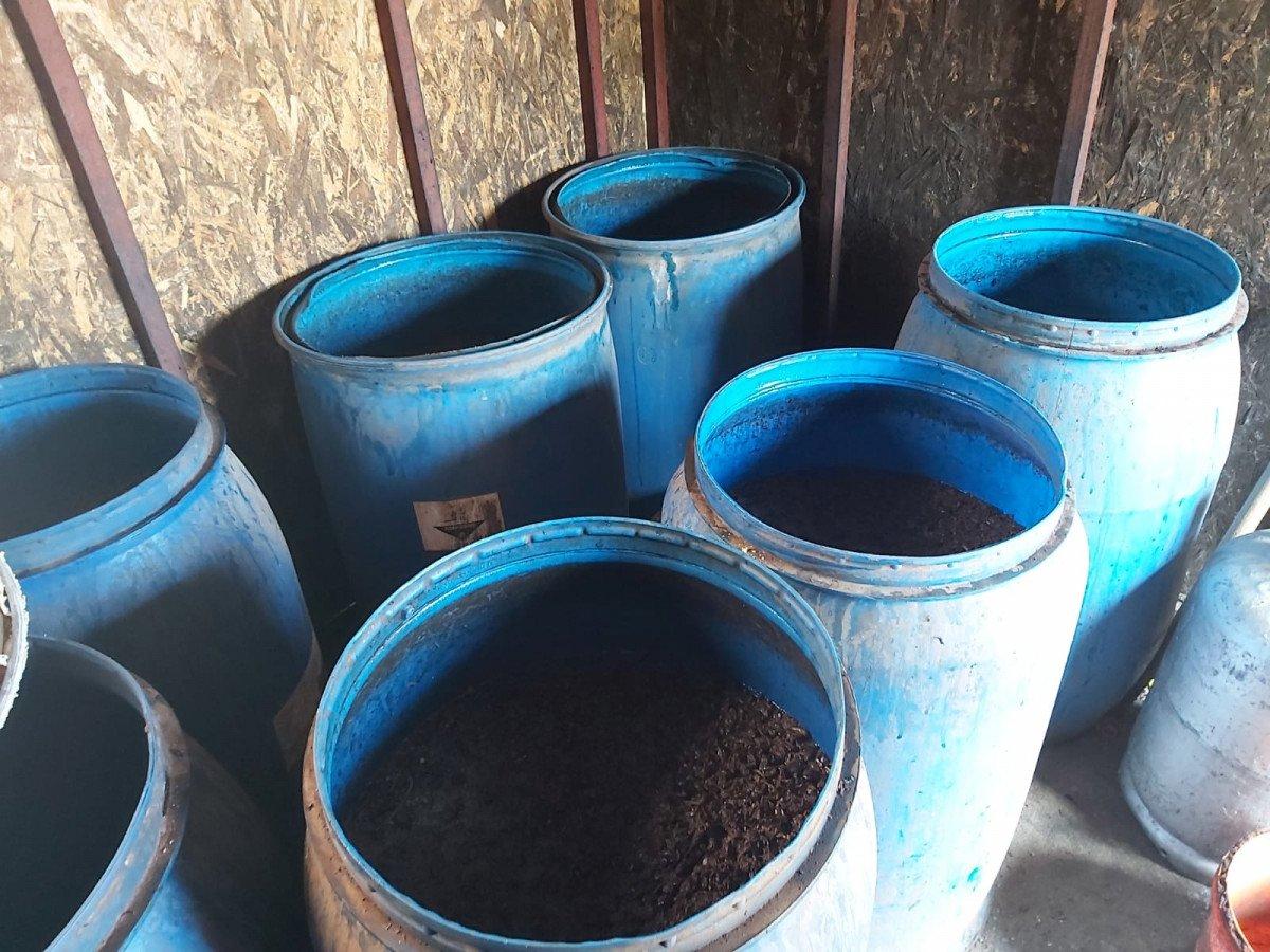 Adana polisinden sahte içki ve kaçak akaryakıt operasyonu