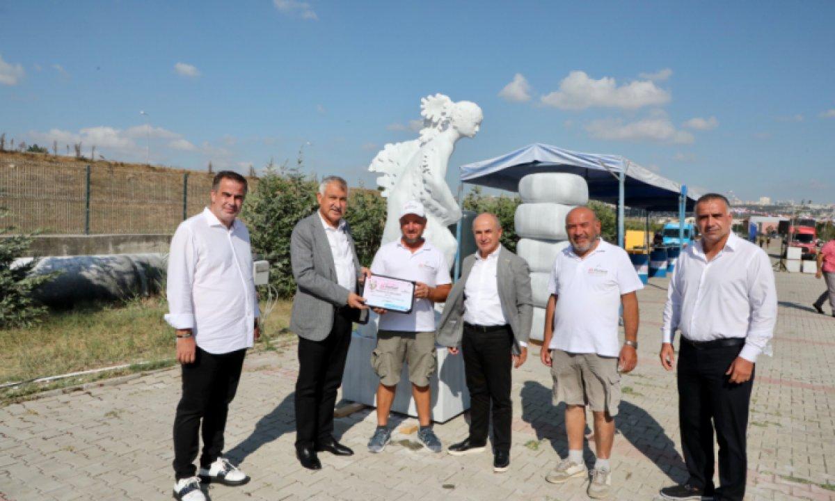 CHP'li Büyükçekmece Belediyesi'nden heykel sempozyumu