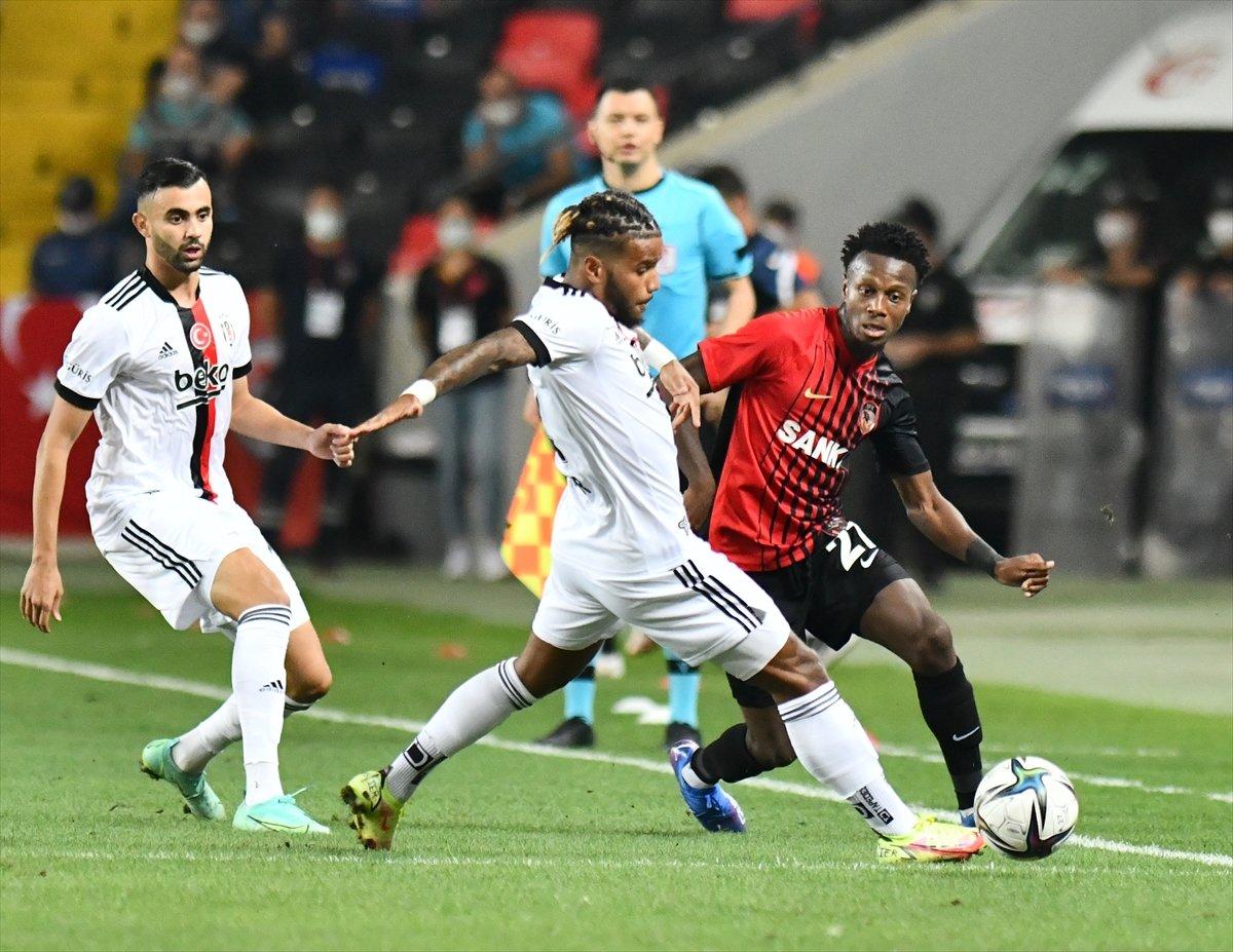 Beşiktaş, Gaziantep'ten 1 puanla döndü