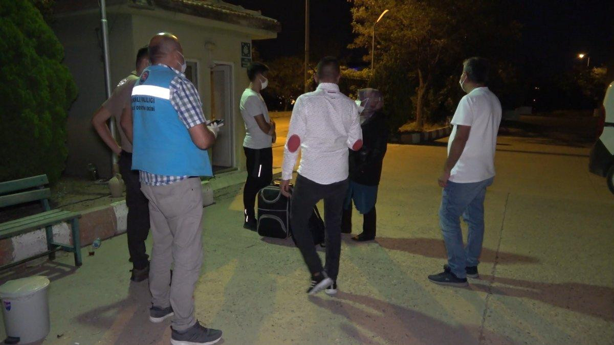 Kırıkkale'de koronalı aile trenden indirildi