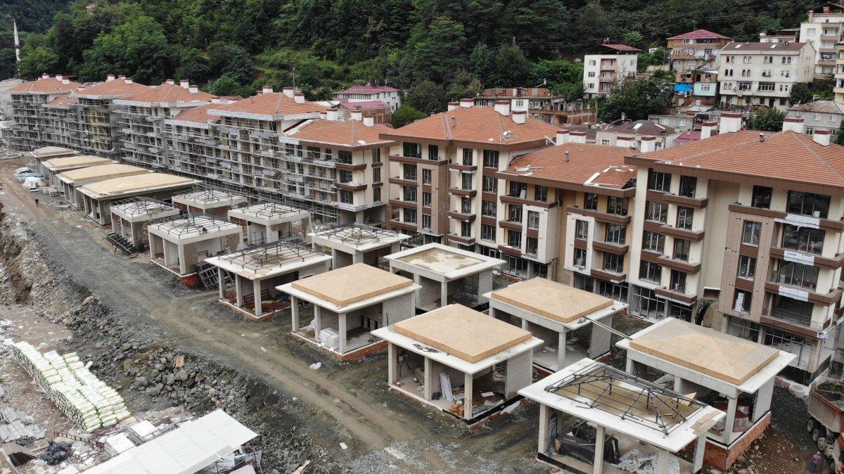 Giresun'da selden etkilenenlere konutları Eylül'de teslim edilecek