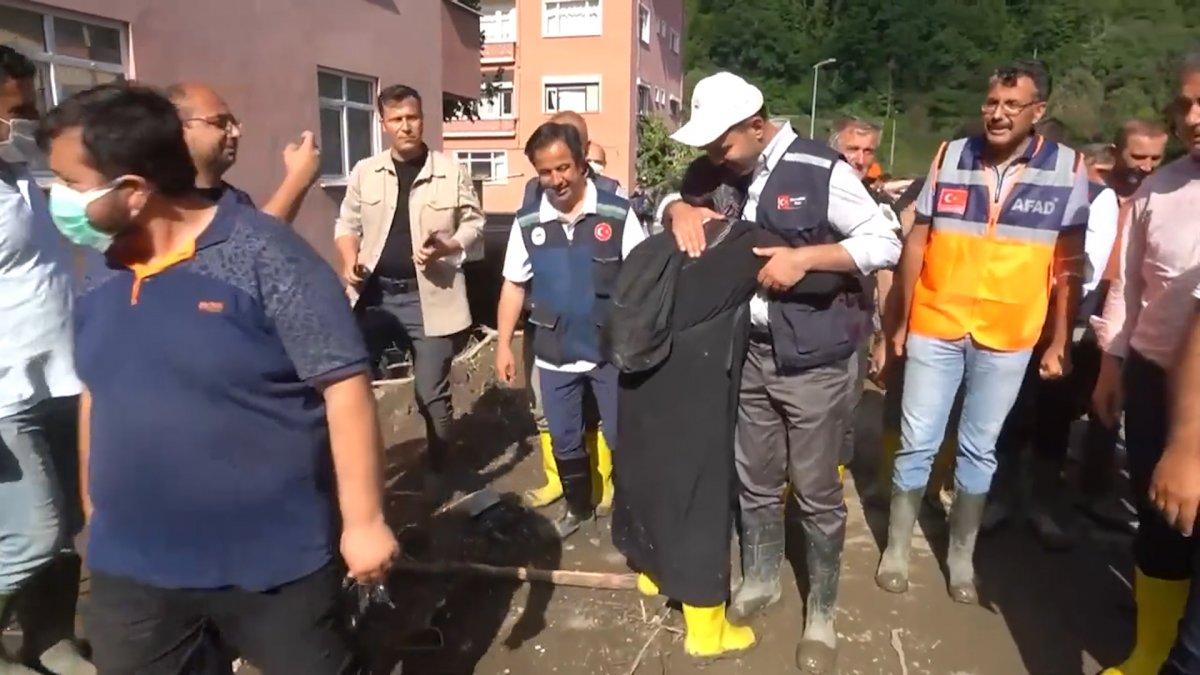 Murat Kurum: Bozkurt'tayız, her mahalle ve sokağı tek tek inceliyoruz