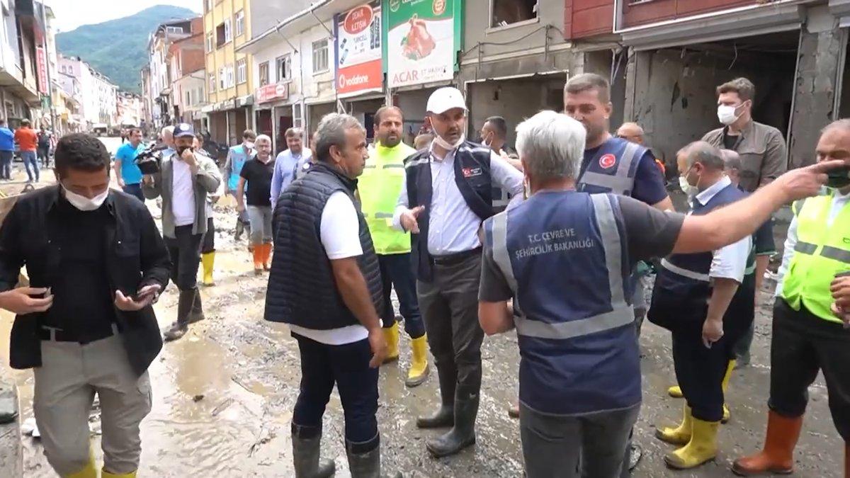 Murat Kurum: Bozkurt'tayız, her mahalle ve sokağı tek tek inceliyoruz