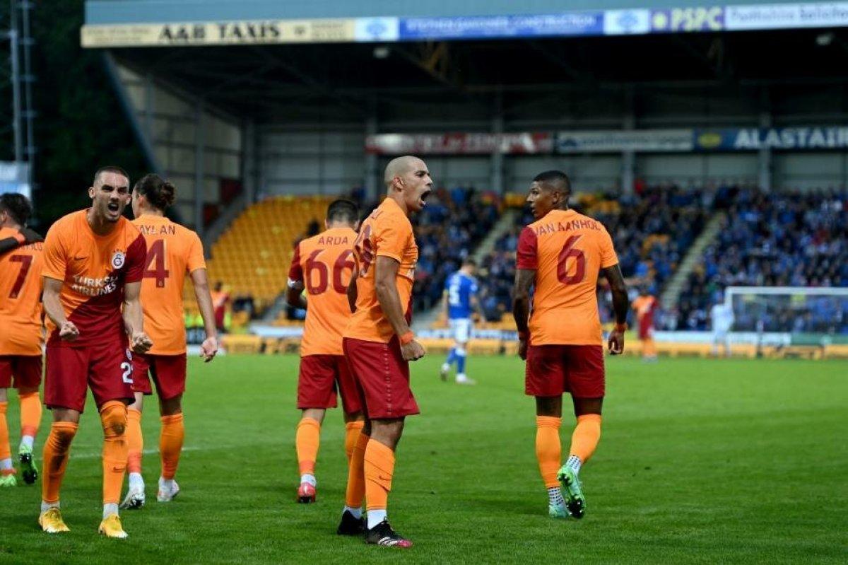 Galatasaray yönetimi, Feghouli'ye yeni sözleşme teklif etti
