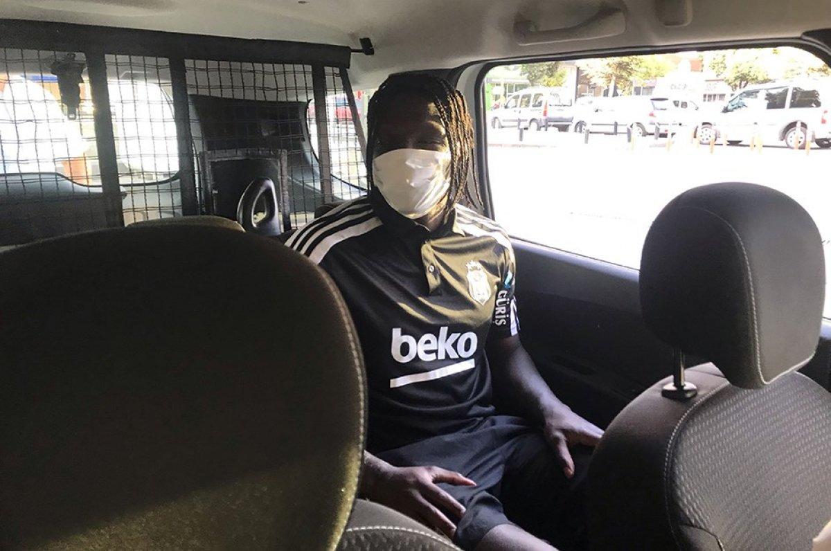 N'Sakala taburcu edildi