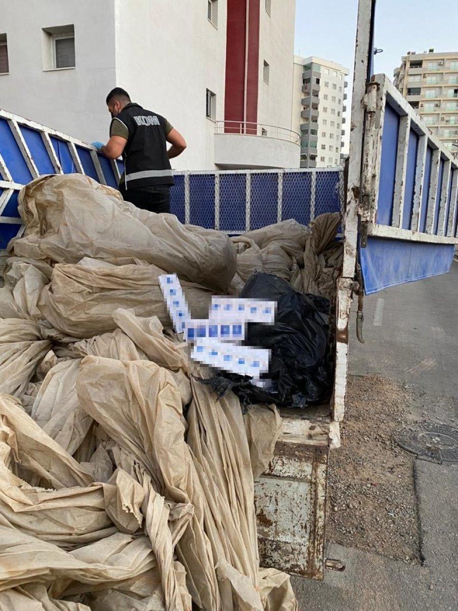 Adana’da kaçak tütün operasyonu: 4 gözaltı