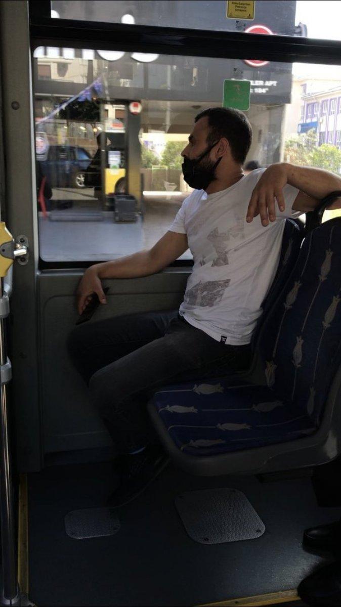 İstanbul'da otobüste 'maske takmama' kavgası
