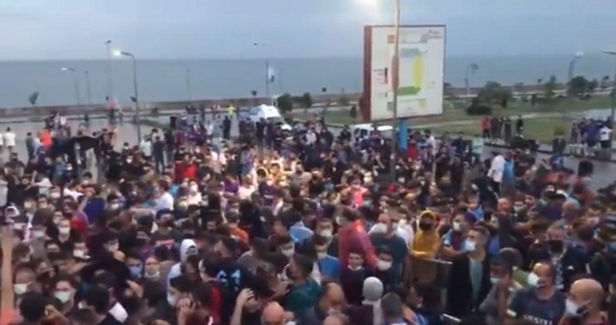 Trabzonspor taraftarları stada biletsiz girmek istedi