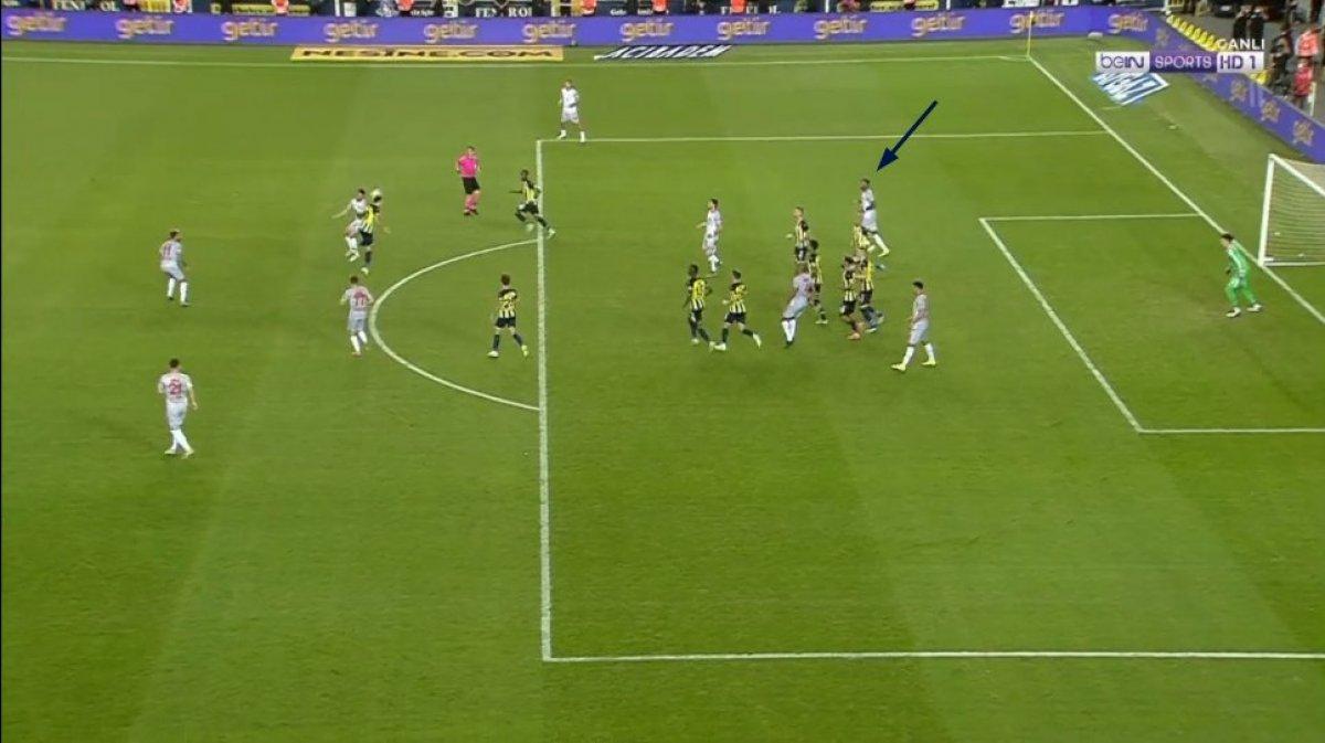 Fenerbahçe'den Antalyaspor'un penaltı isyanına cevap