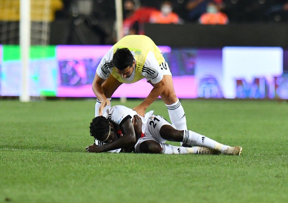 Necip Uysal, N'Sakala'nın baygınlık anını anlattı