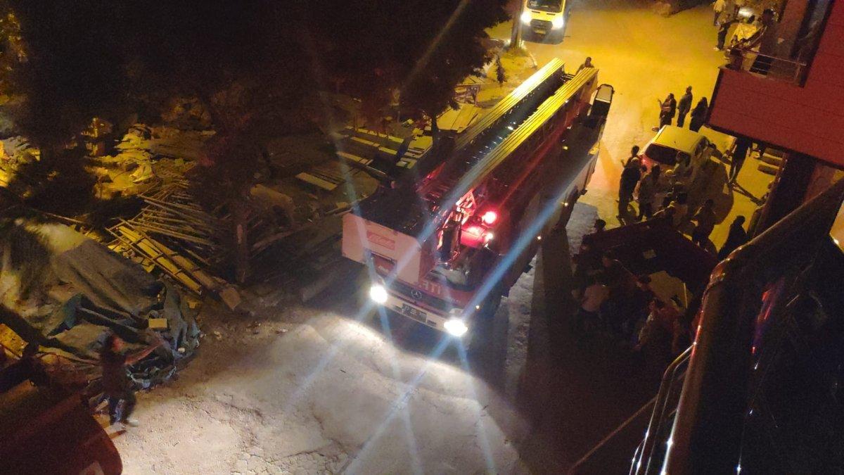 Elazığ’da çatı yangını