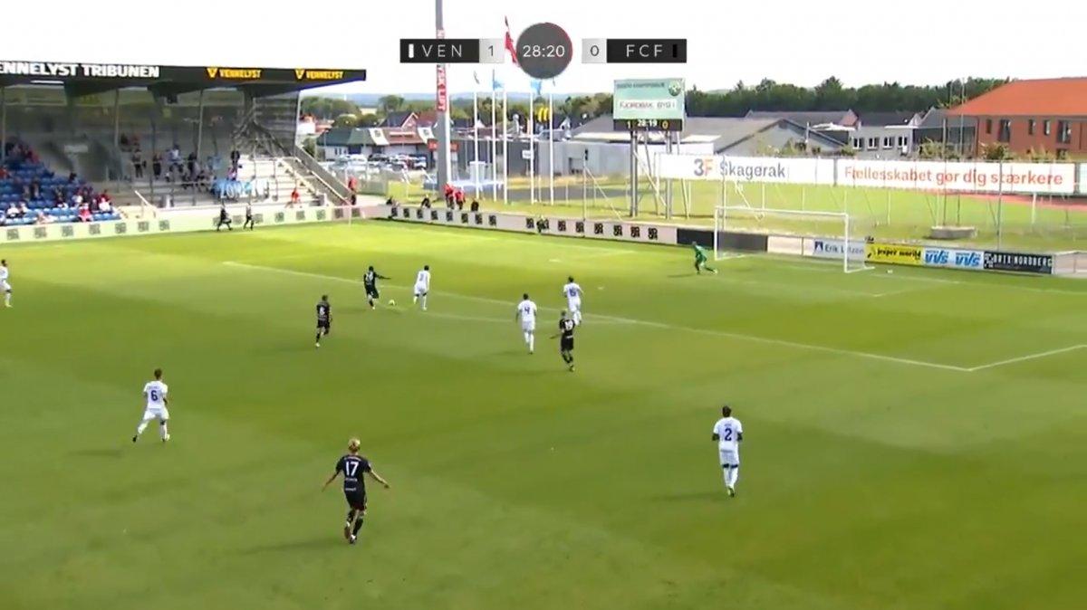 Danimarka 1. Ligi’nde yanlış düdük çalan hakemin mahcubiyeti