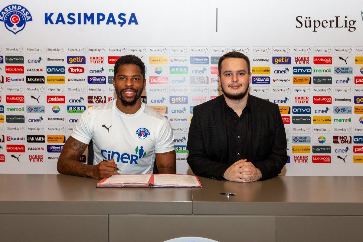 Kasımpaşa, Ryan Donk'u transfer etti