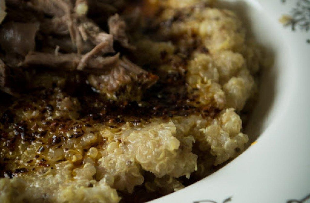 Denemeyen pişman: Tavuklu kinoa keşkeği