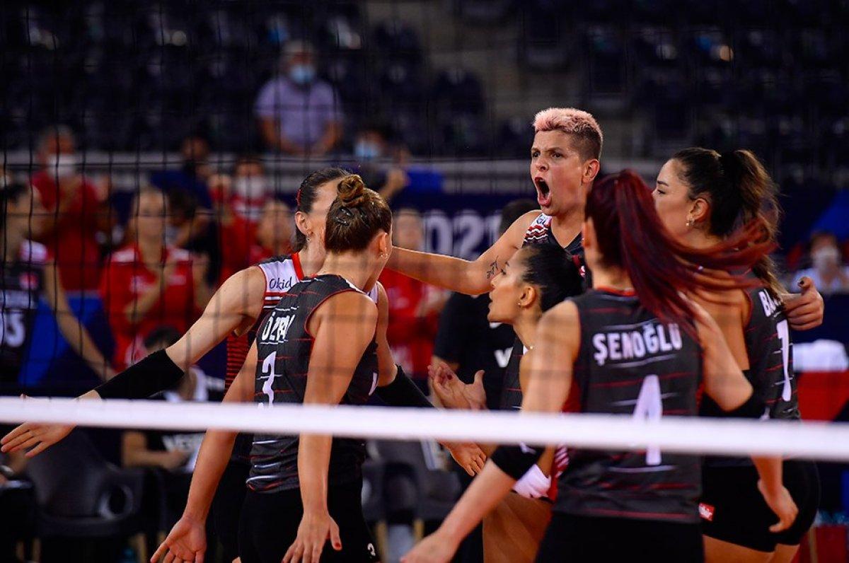 Filenin Sultanları, Hollanda'yı yenerek gruptan lider çıktı