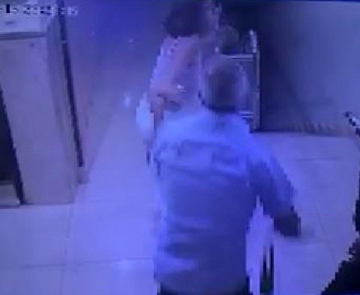 Gaziantep’te 13 yaşındaki kız çocuğunu kemerle dövdü