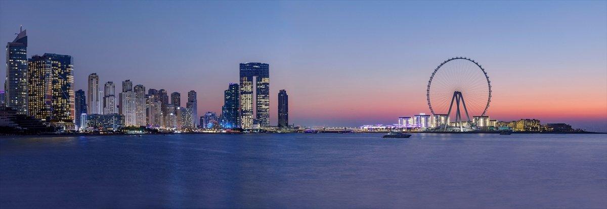 Dubai'de 1750 kişilik dünyanın en büyük dönme dolabı