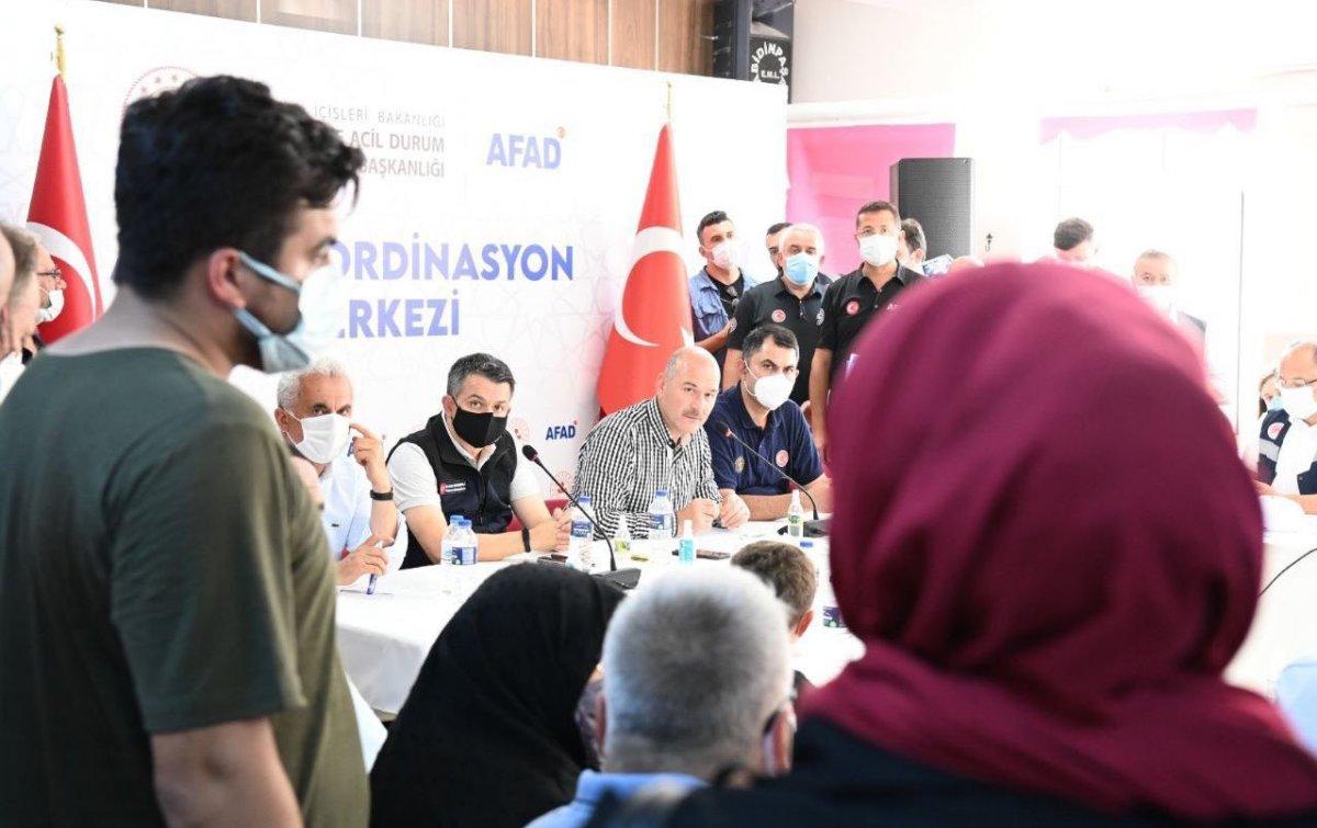 Murat Kurum, selin etkilediği Bozkurt'un inşası için vatandaşları dinledi