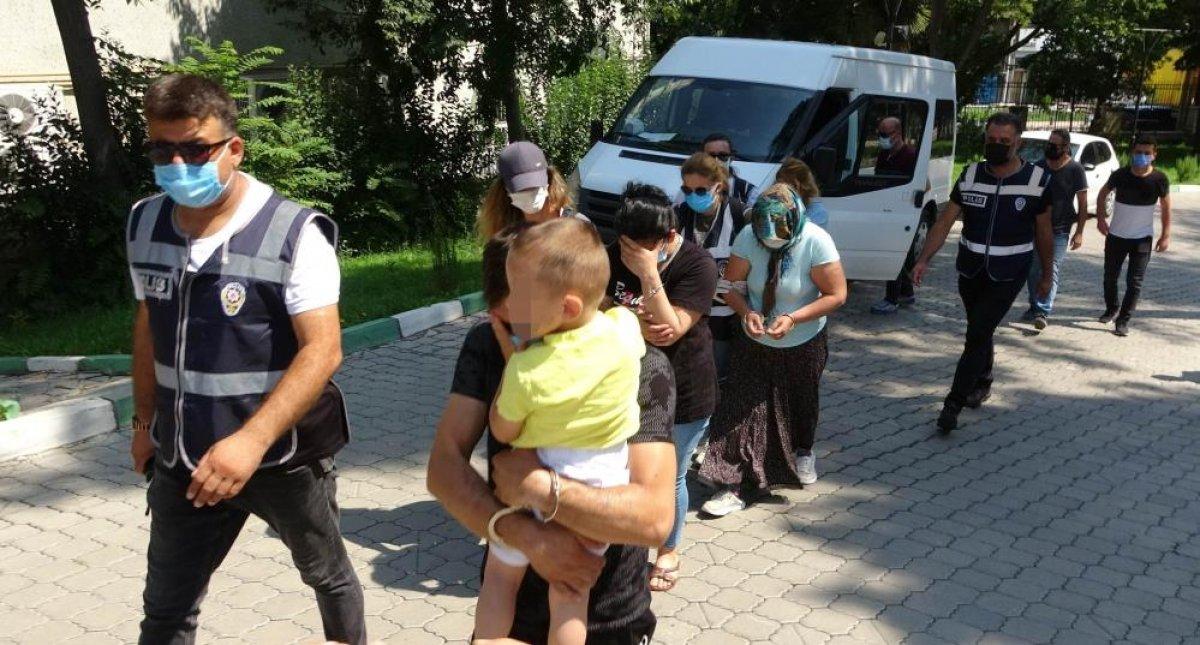 Samsun'da kadınlar lüks araçla hırsızlık yaptı