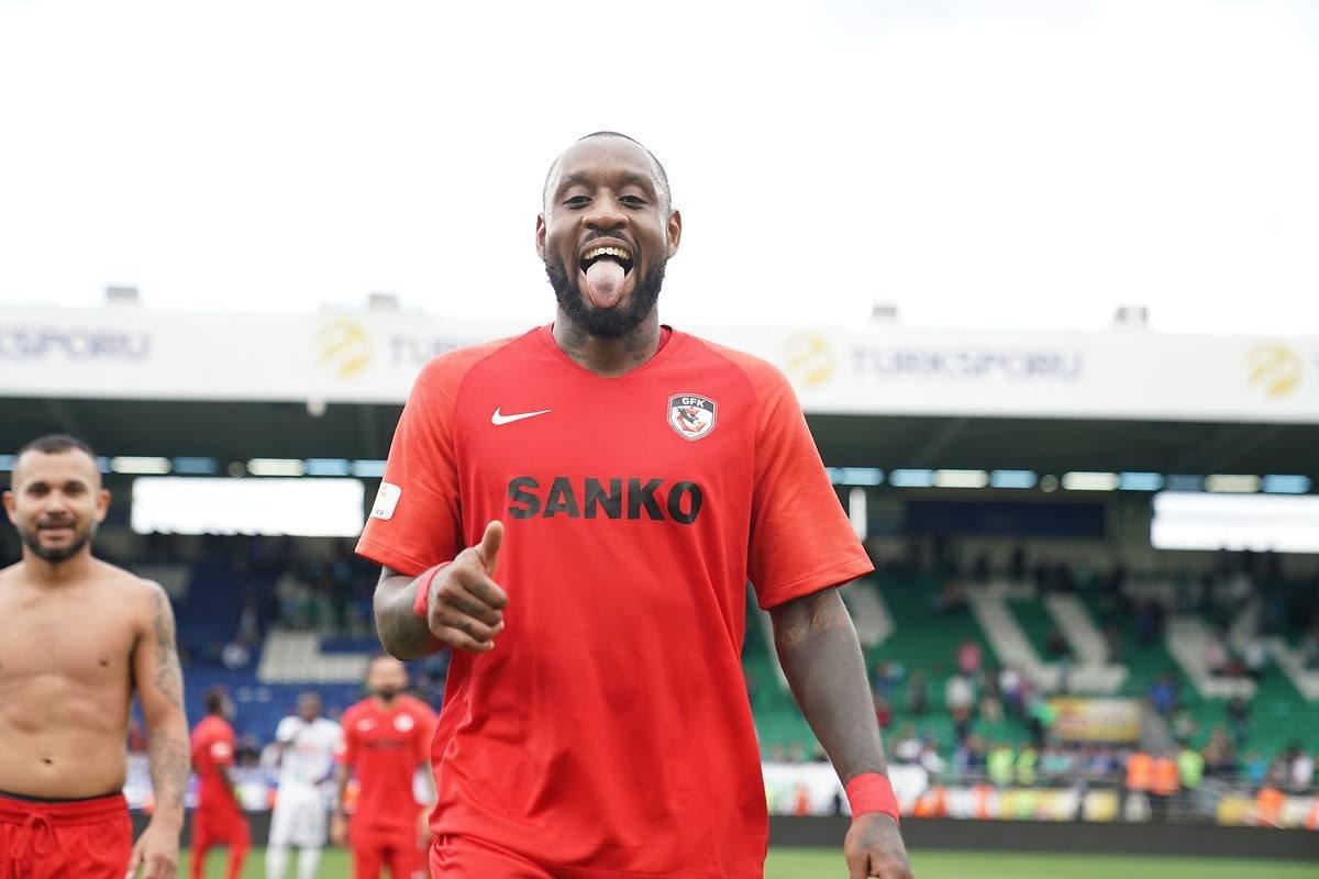 Kana Biyik sözleşmesini feshetmek istiyor