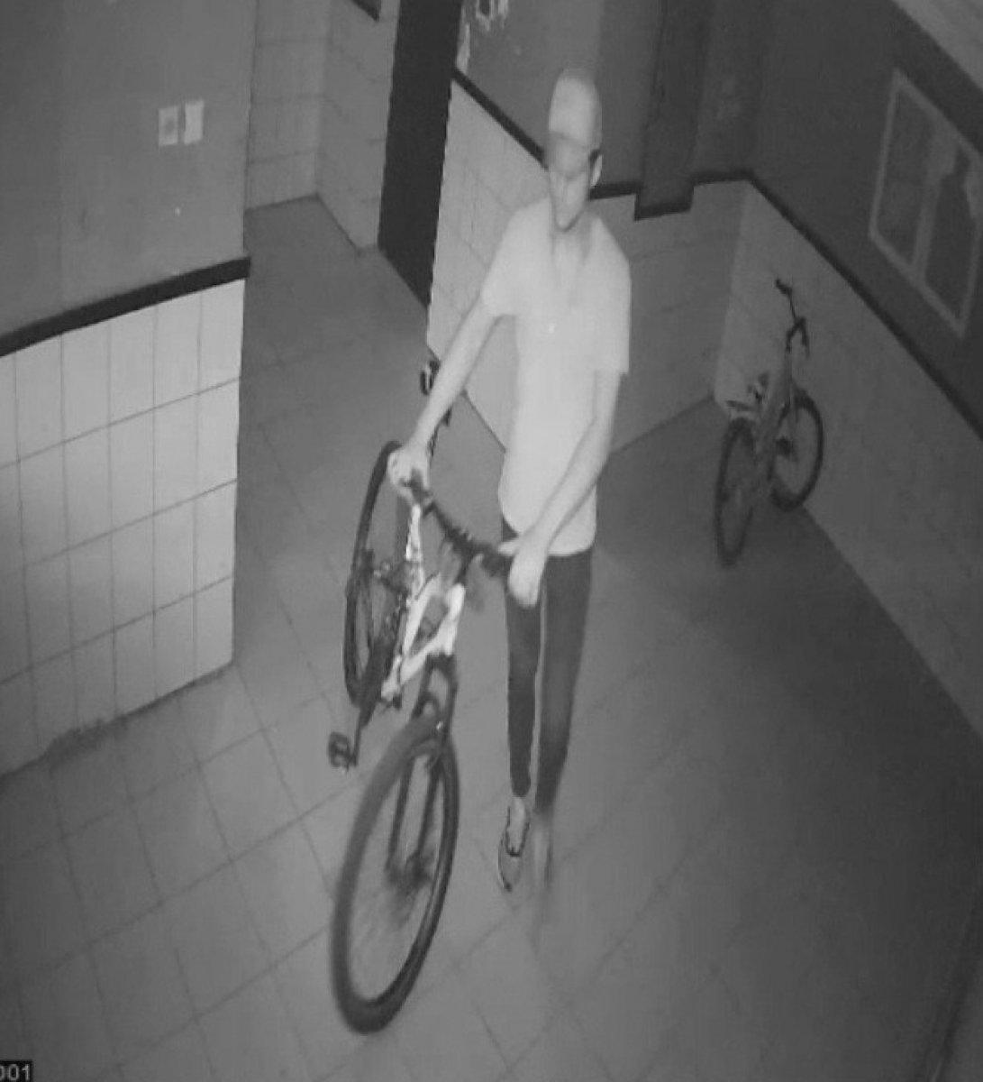 Osmaniye'deki bisiklet hırsızının gündüz vakti soğukkanlılığı kamerada