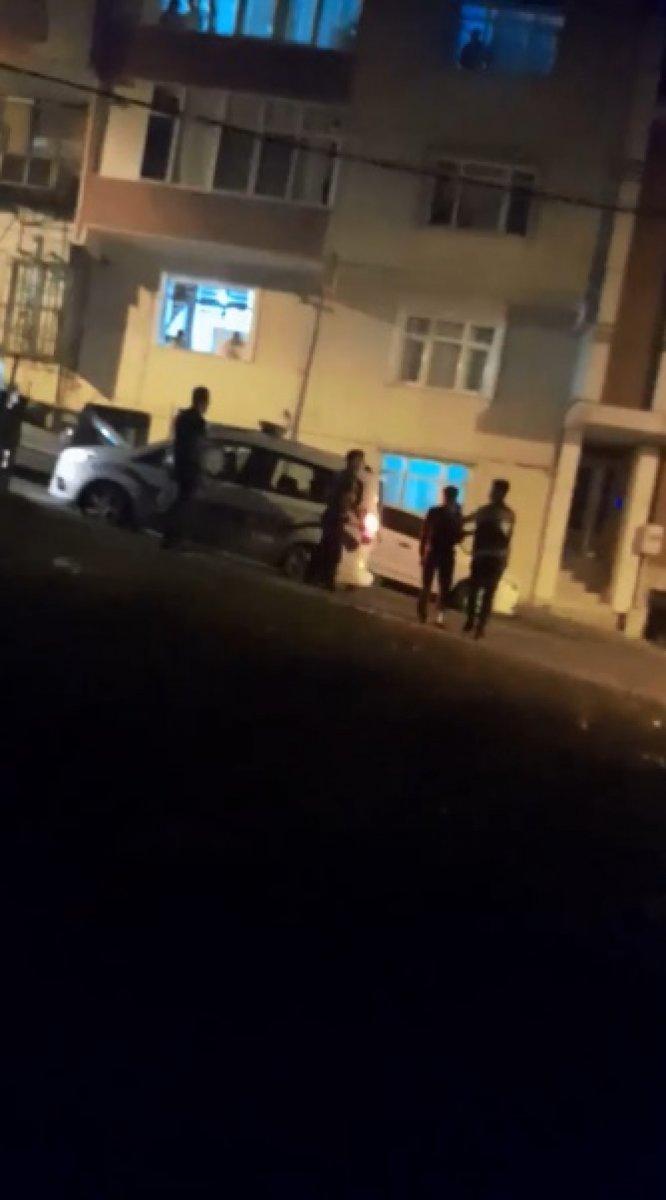 Sultangazi’de vatandaşlar, kaçak göçmenleri taşıyan sürücüyü kovaladı